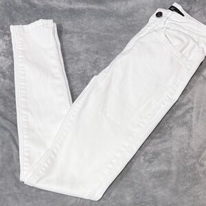 ~KanCan White Skinny Jeans